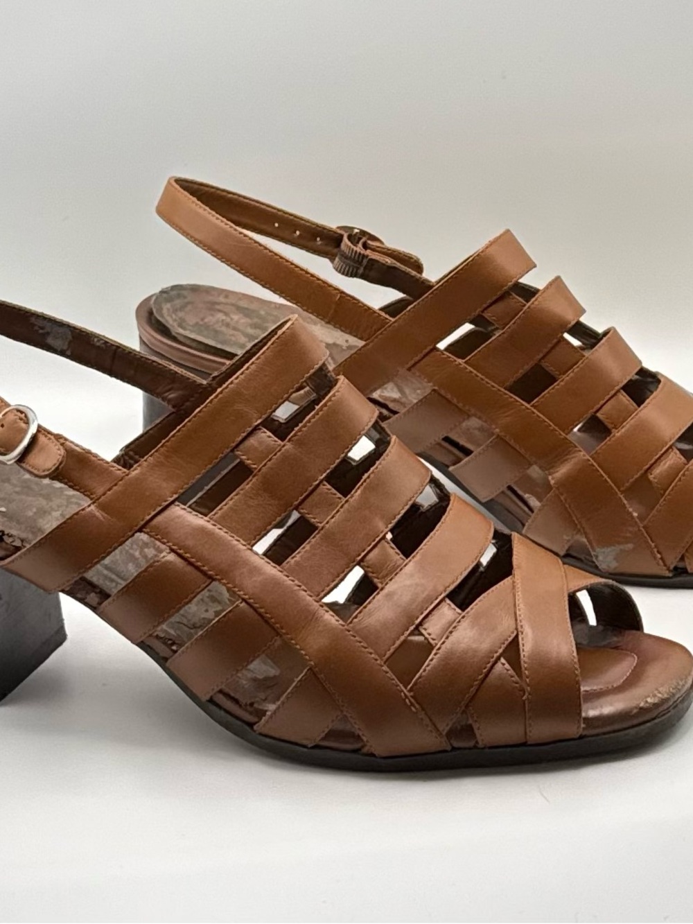 Naturalizer Tan Brown Strappy Slingback Sandals
